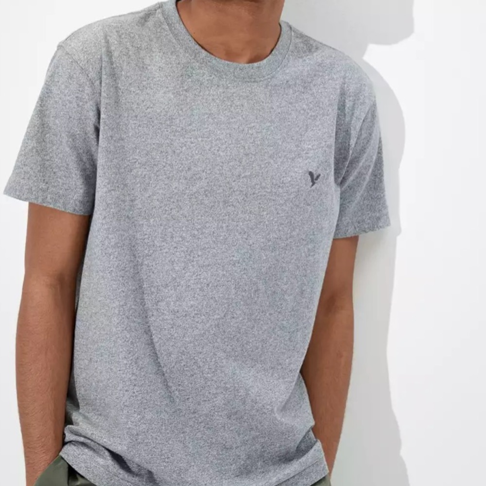 ☀️👕Two for $10 👕 American Eagle Outfitters t-shirt